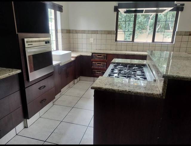 4 BEDROOM PROPERTY TO RENT IN WATERKLOOF